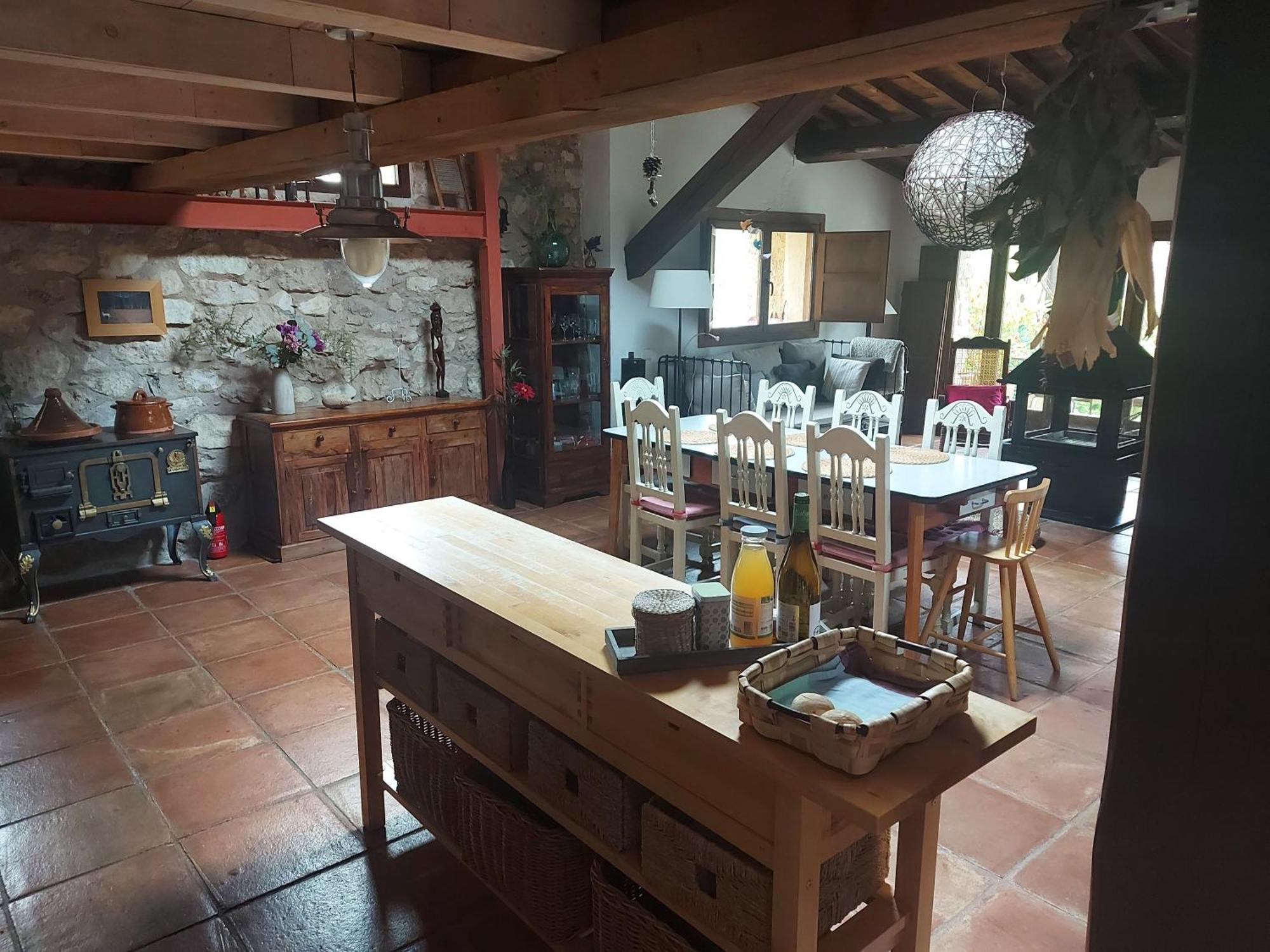 Gasthaus Casa Corazon De Piedra En El Rio Dulce Aragosa Exterior foto